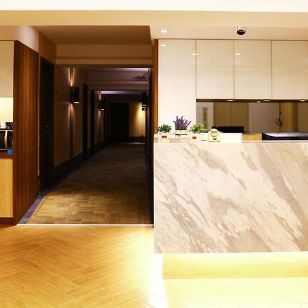 Haozhan Hotel Тайпей Екстериор снимка