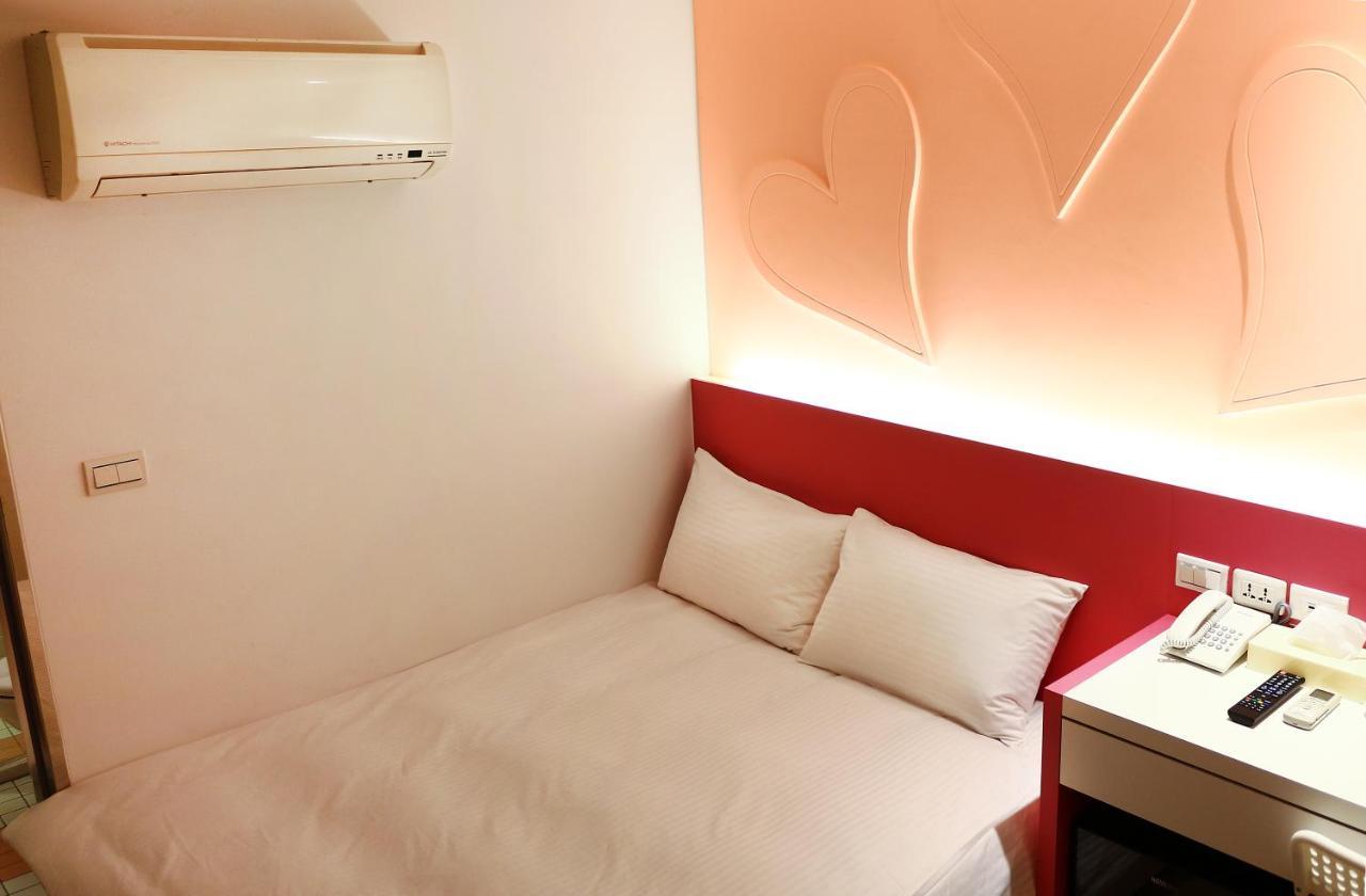 Haozhan Hotel Тайпей Екстериор снимка